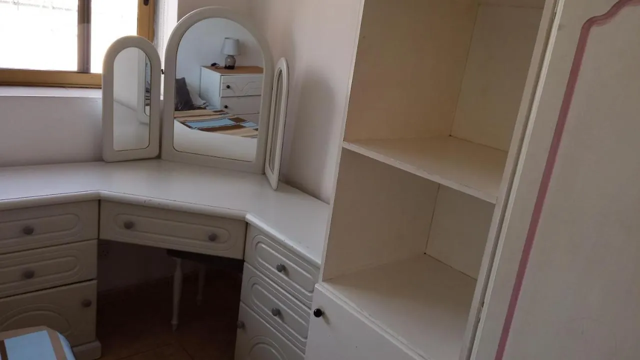 Charming Room In Peaceful Part Of Urban Valeta Msida